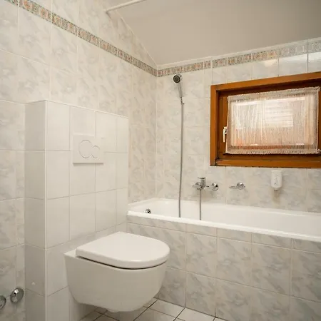 Πανδοχείο La Rotonde 3*