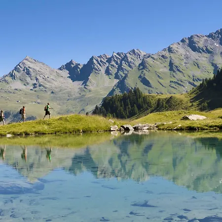 Πανδοχείο La Rotonde