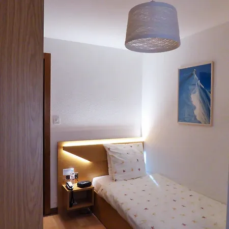 La Rotonde Inn 3*